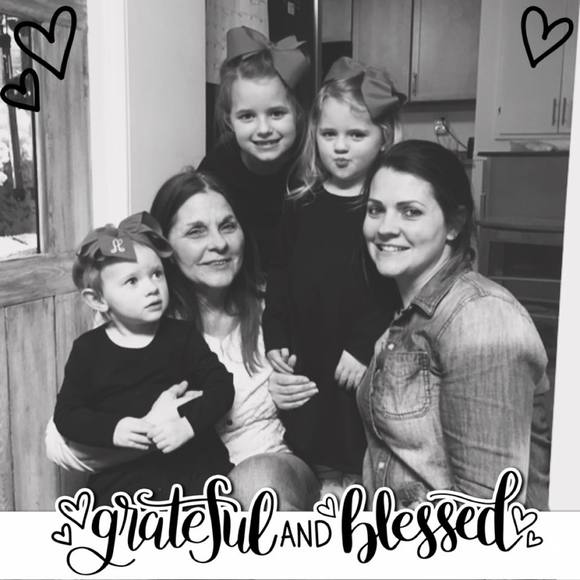 Meet your Posher, Jessie - Picture 1 of 1